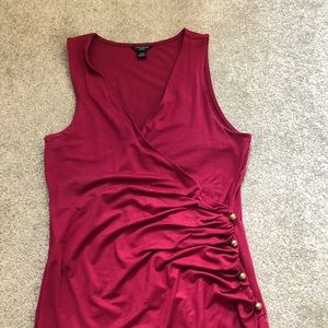 AnnTaylor tank.Beautiful buttons on one side